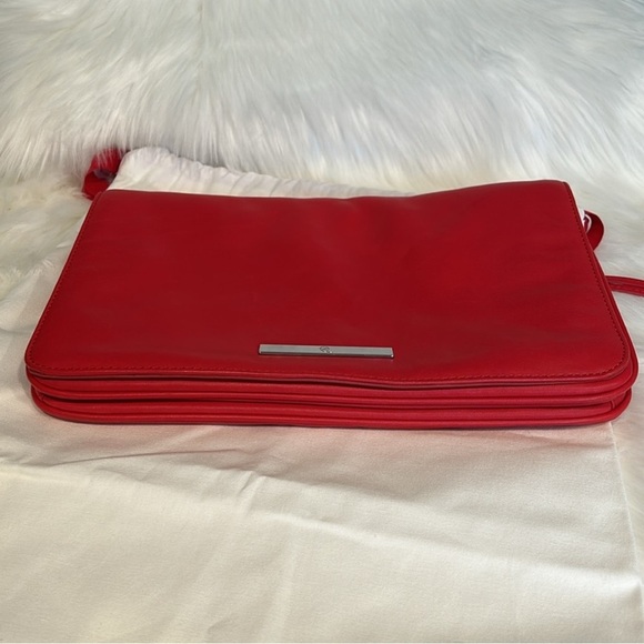 Authentic Alexander McQueen Nappa Clutch w/chain - Picture 10 of 16